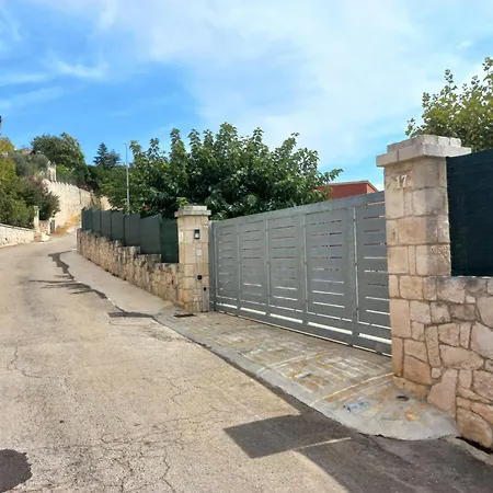 Διαμέρισμα Ada *